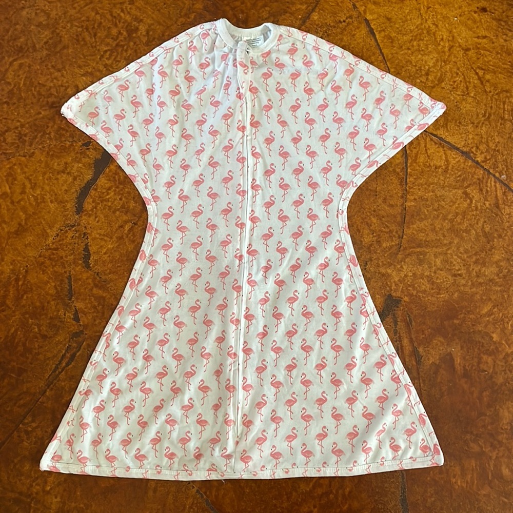 Sleeping baby zipadee zip small flamingos